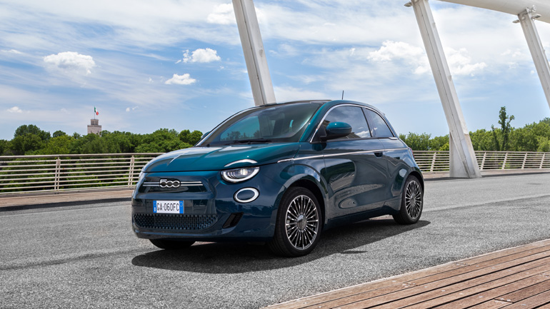 Τέλος του έτους θα έρθει στην Ελλάδα το ηλεκτρικό Fiat 500